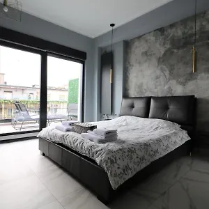 https://deluxe-skyline-retreat-studio-old-town-bucharest-free-minibar.bucharesthotelsnow.com